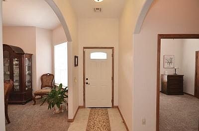 3rd image of 14805 Broadway Ct