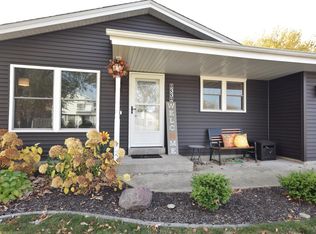 1331 E Maass Dr, Oak Creek, WI 53154