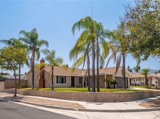 1002 Aspen St, Corona, CA 92879