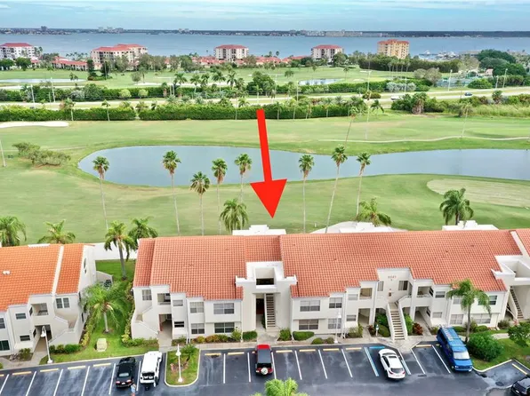 6141 Bahia Del Mar Blvd APT 229, Saint Petersburg, FL 33715