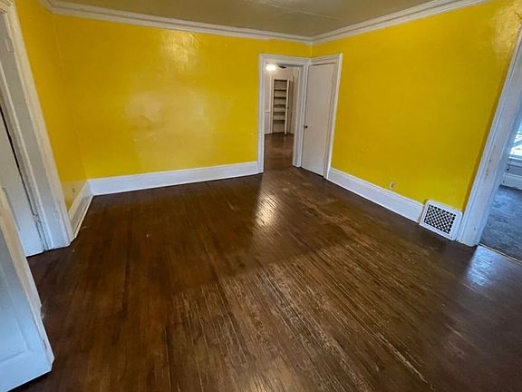 3rd image of 326 Lincoln St #328