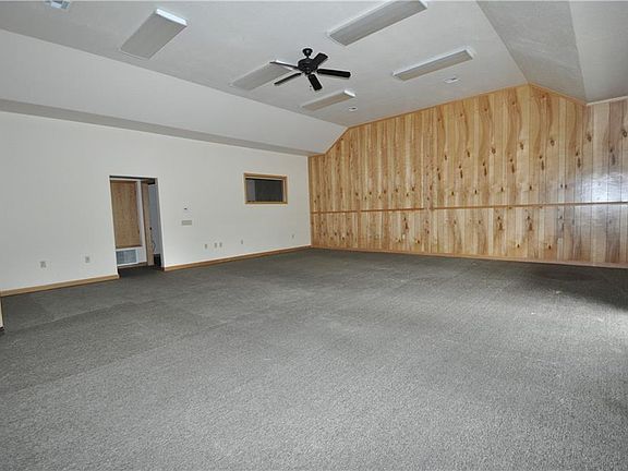 3rd image of 42184 Moonridge Way #1