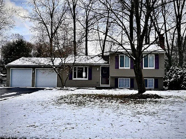 7666 Micawber Rd NE photo 1