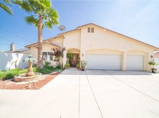 29130 Vacation Dr, Canyon Lake, CA 92587