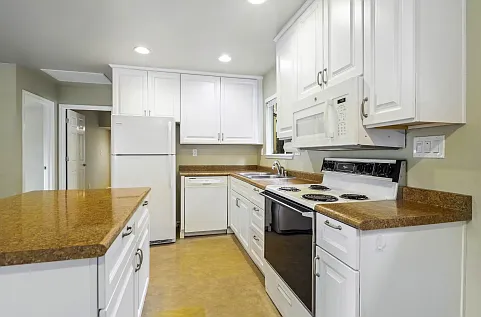4510 Chicago Ave #B — Photo 9