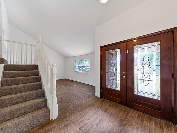 5th image of 7403 Frostview Ln