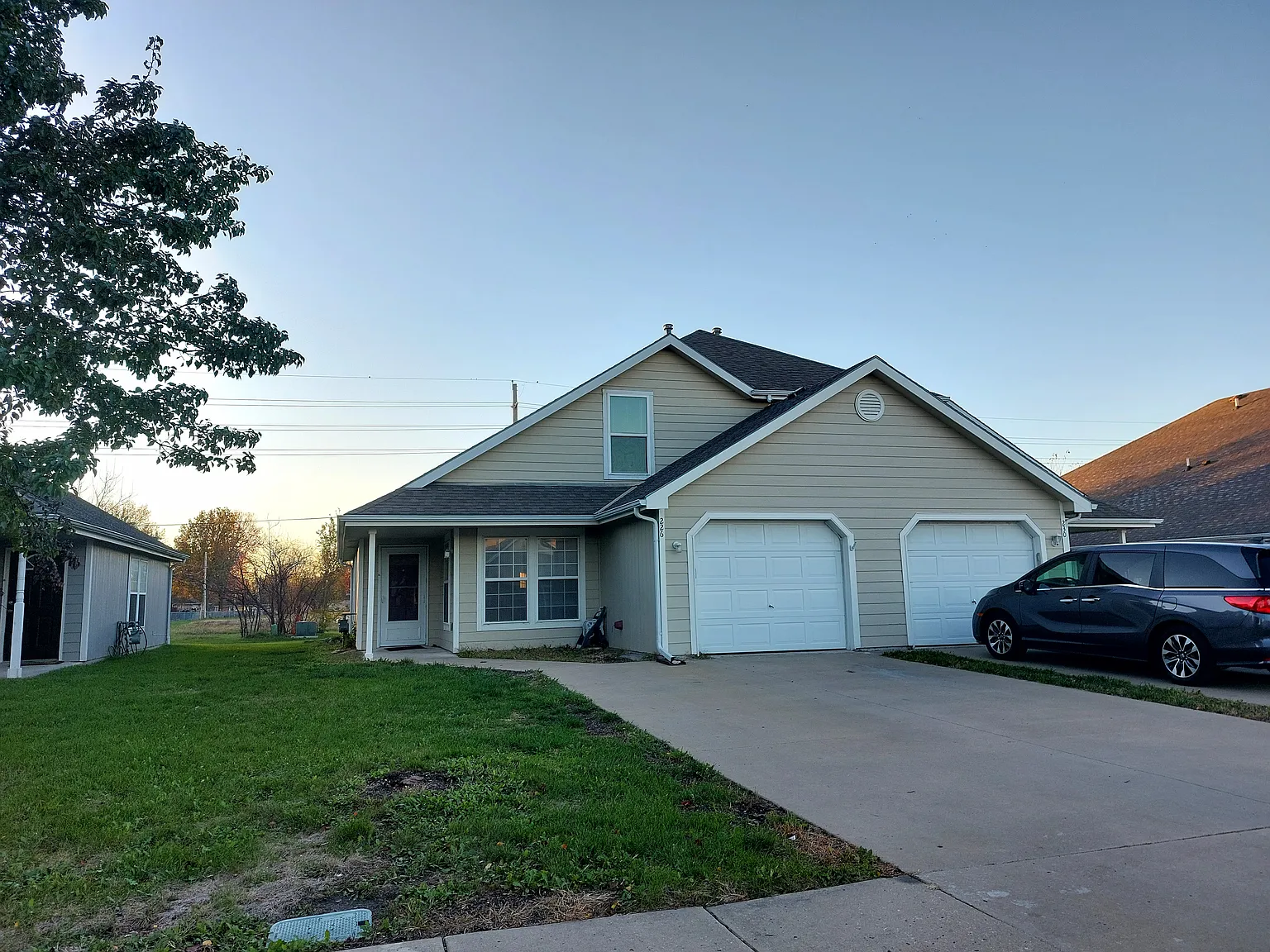 3 bed, 1400 sqft, $1,850 — Photo 1