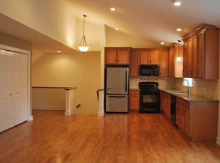 3995 E Texas Rd, Allentown, PA 18103