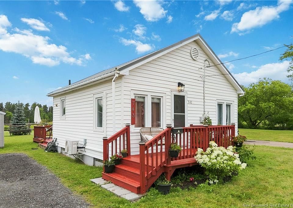1st image of 743 Salisbury Rd