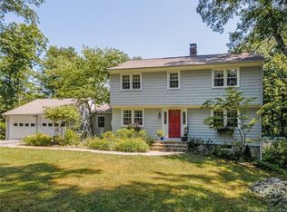 10 Silversmith Ln, Redding, CT 06896