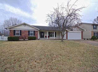 540 Pioneer Dr, Saint Peters, MO 63376