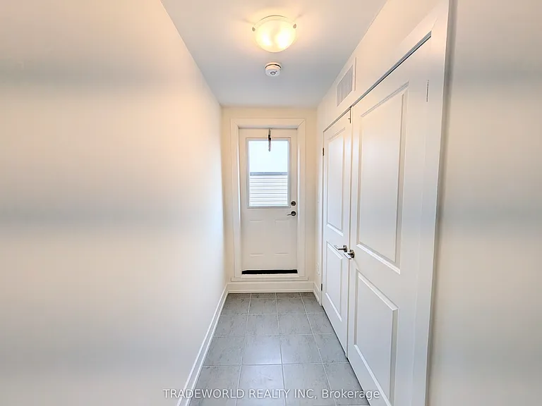 6 Sayers Ln #12 — Photo 23