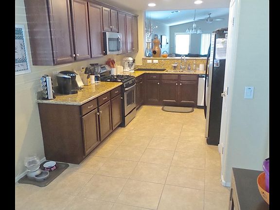2nd image of 7839 S Peppertree Dr
