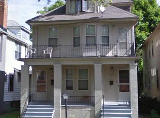 1046 Wayburn St, Grosse Pointe Park, MI 48230