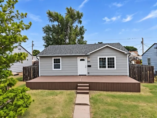 305 Jefferson St, Ellis, KS 67637