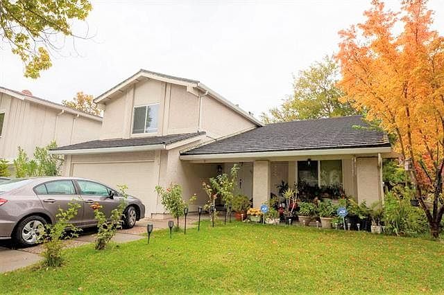 1st image of 7420 Phinney Way