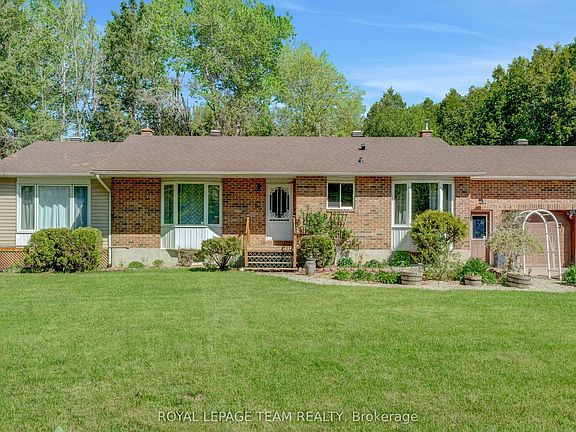 3rd image of 13025 Mackenzie Rd