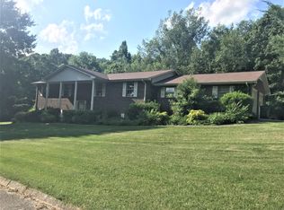 1025 Pinewood Cir, Morristown, TN 37814