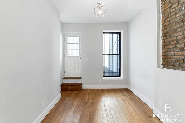 Rented by Brooklyn High Rise LLC | media 39