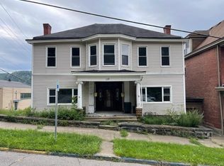 118 12th St, Wheeling, WV 26003