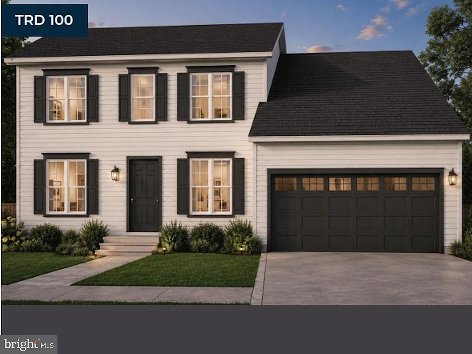 1st image of 8 Mallard Dr