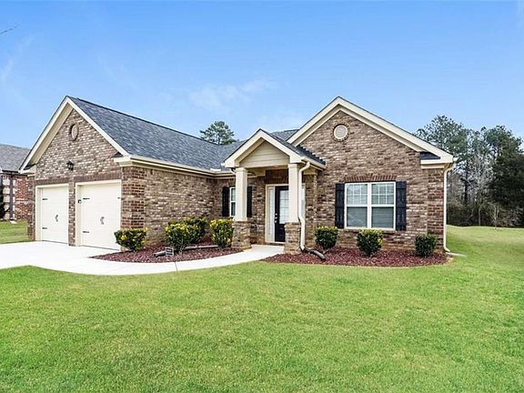 2nd image of 3217 Alhambra Cir