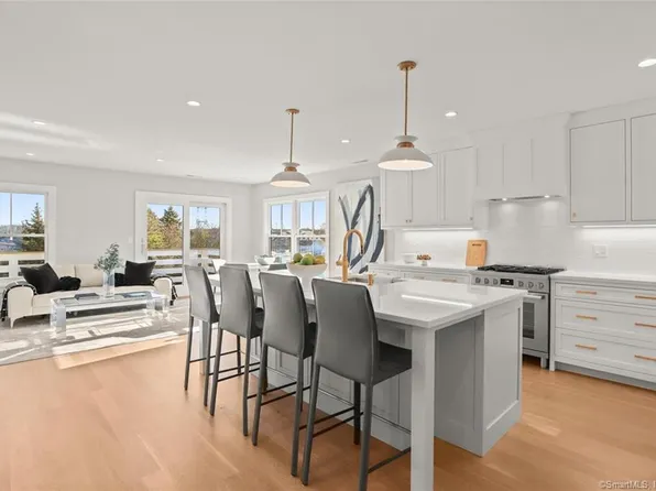 58 Saugatuck Avenue #A, Westport, CT 06880