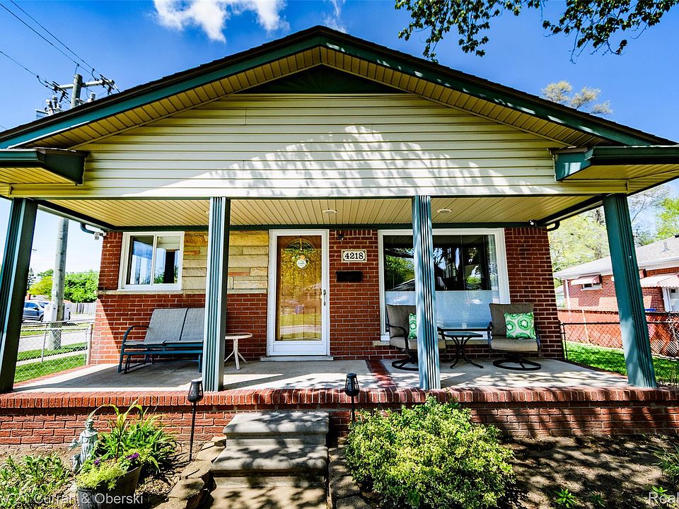 1st image of 4218 Pardee Ave