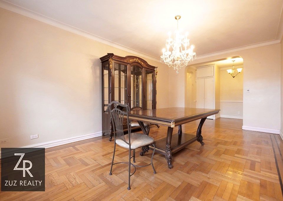 1st image of 1536 51st St APT B7