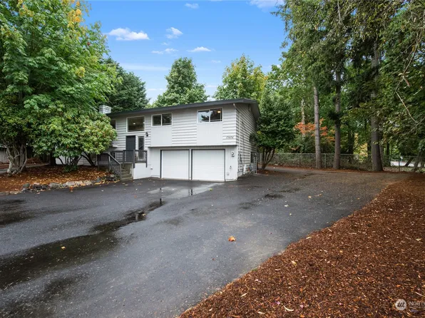 17606 Larch Way, Lynnwood, WA 98037