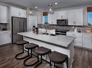 1481 W Longview Ln, San Pedro, CA 90732