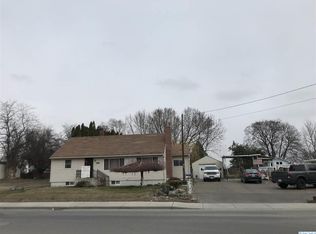 1408 S 1st St, Sunnyside, WA