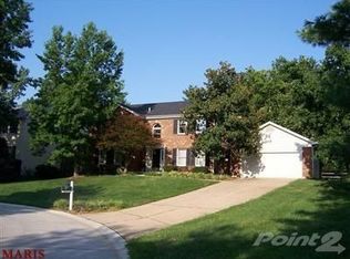 201 Aspen Village Dr, Ballwin, MO