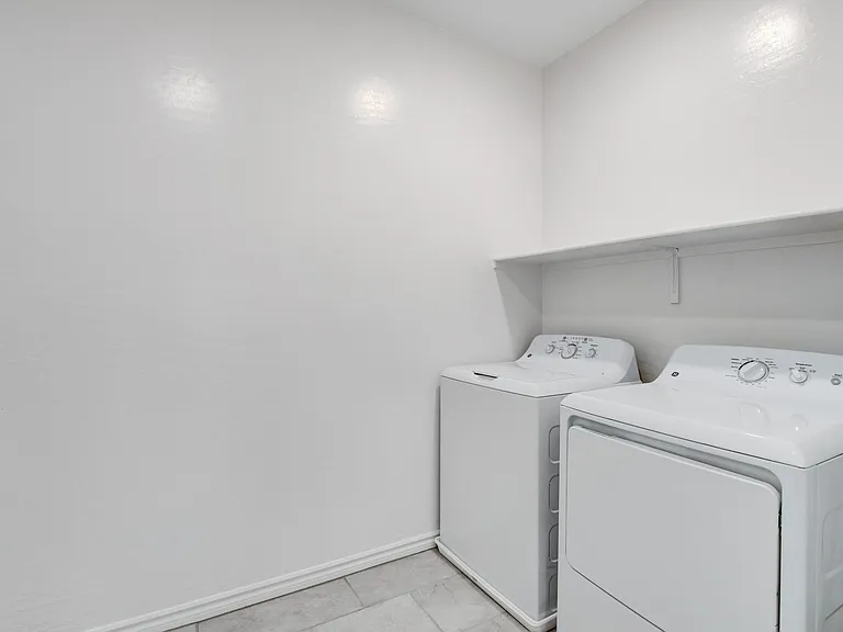 8883 Roadrunner Ravine St — Photo 24