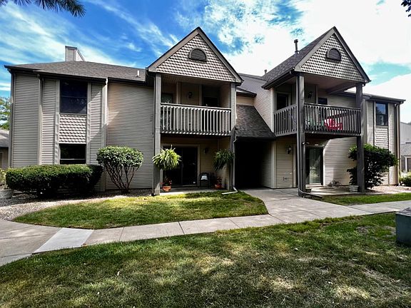 4th image of 3601 Timberbridge Dr APT C