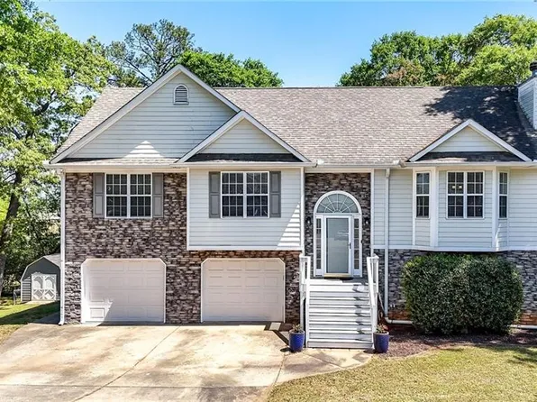 35 Meadowbridge Dr SW, Cartersville, GA 30120