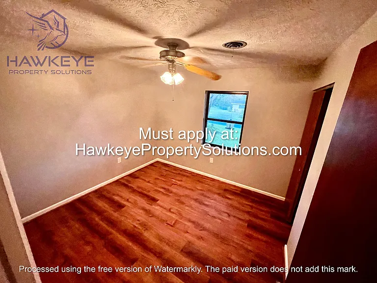 3205 Carleton Cir W — Photo 6