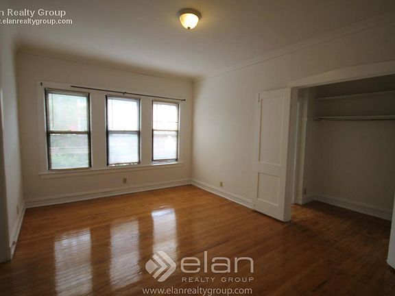 2nd image of 2244 W Wilson Ave APT 202