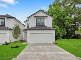 977 Junell St, Houston, TX 77088