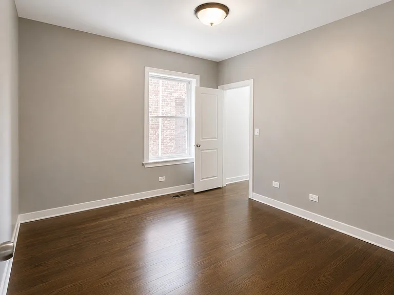 7817 S Aberdeen St #1 — Photo 5