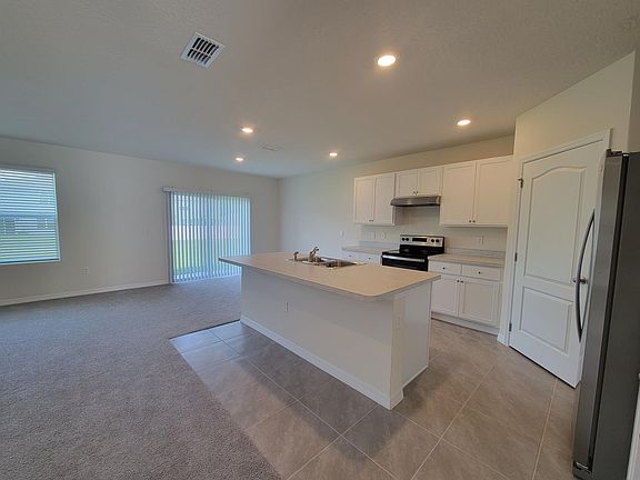 4th image of 2808 Palatino Ln