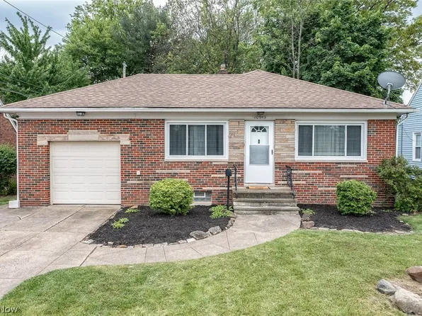 10985 Snow Rd, Parma Heights, OH 44130