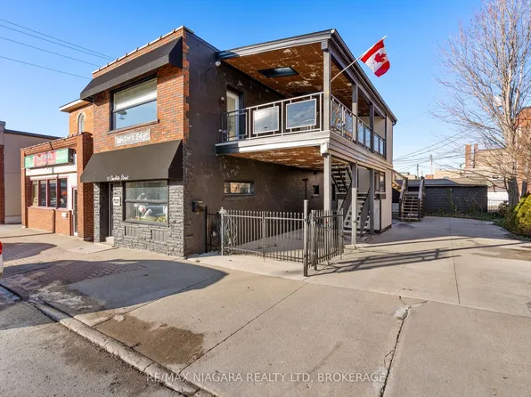 15 Charlotte St, Pt Colborne, ON L3K 3C7