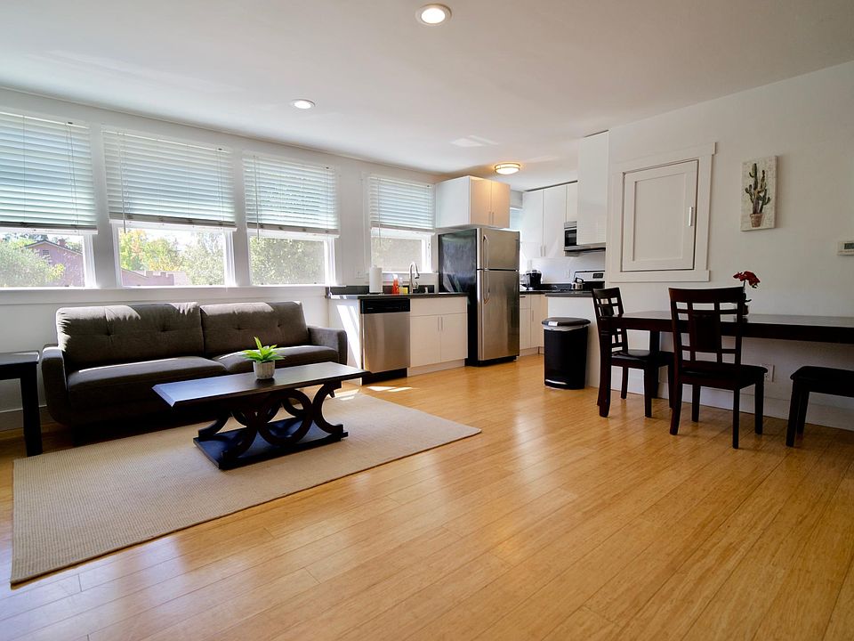 1st image of 683 Live Oak Ave #4