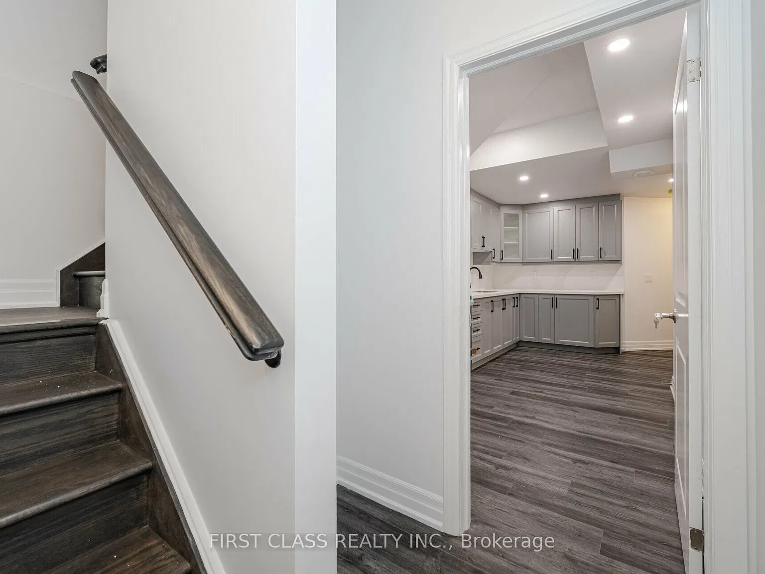 2 bed, $1,800 — Photo 4
