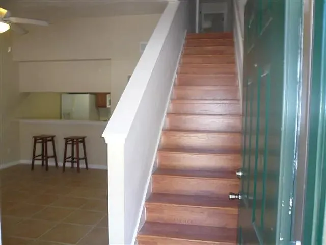2525 Hartsfield Rd #27 — Photo 7