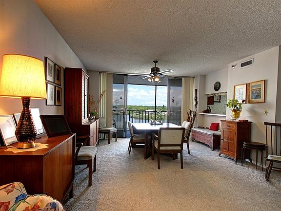 5th image of 19111 Vista Bay Dr APT 601