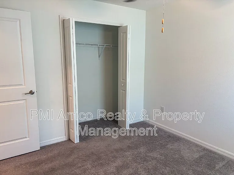 5487 Blue Azure Dr — Photo 21