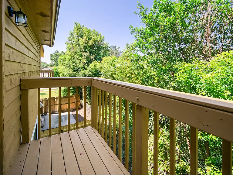 1304 E Magnolia Cir #1306 — Photo 31
