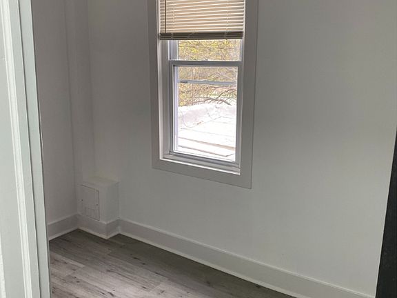 5th image of 710 N Fulton Ave #1D